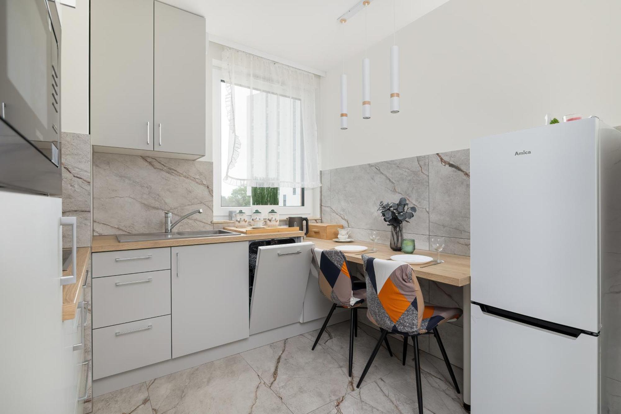 Cozy Apartments Laszkiewicza With Parking By Noclegi Renters Cracóvia Exterior foto