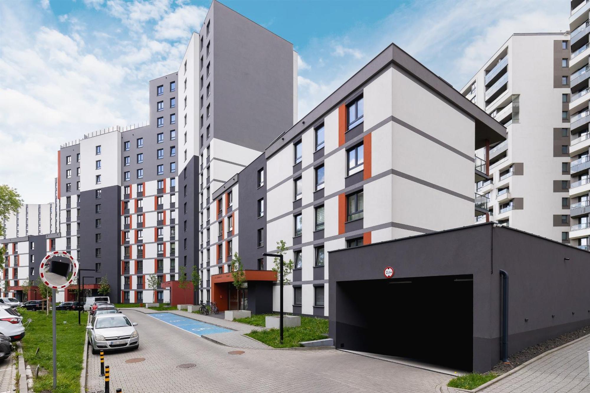 Cozy Apartments Laszkiewicza With Parking By Noclegi Renters Cracóvia Exterior foto
